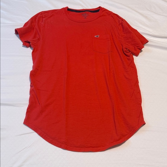 Hollister Curved Hem Red Short Sleeve Tee - Picture 1 of 3